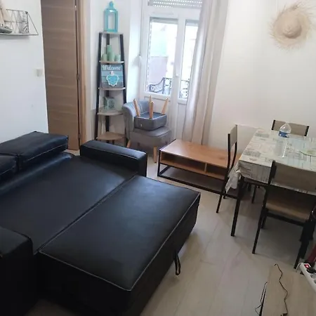 Location 350 M De La